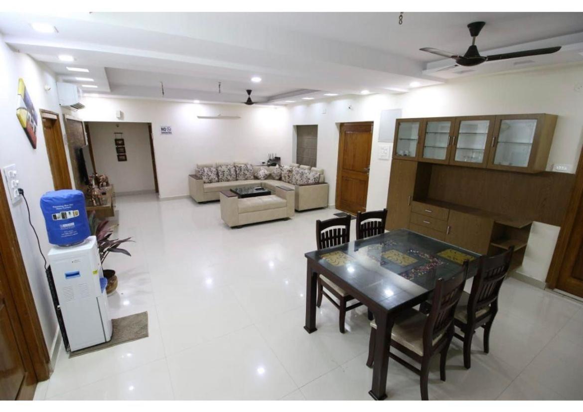 The Butterfly Luxury Serviced Apartments Visakhapatnam Bagian luar foto
