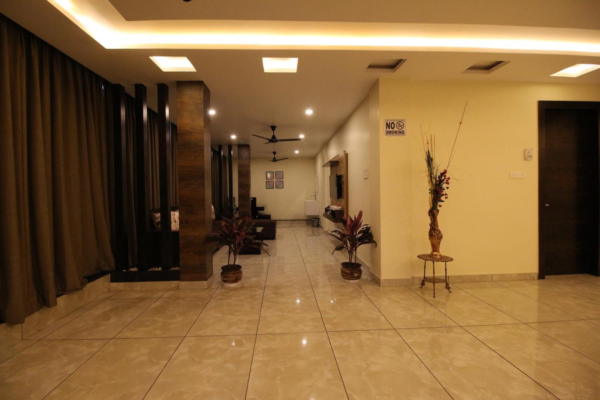 The Butterfly Luxury Serviced Apartments Visakhapatnam Bagian luar foto